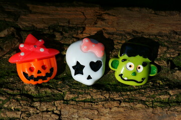 衣服尺码中常用到的XL、2XL、3XL对应的具体身高是多少？