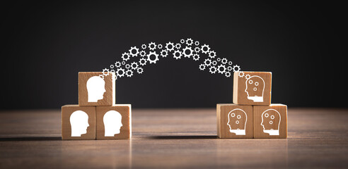 很灵的招桃花的方法 改变桃花运最好的办法