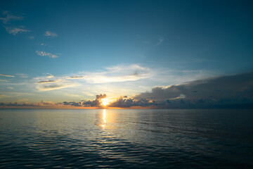 衣服尺码中常用到的XL、2XL、3XL对应的具体身高是多少？