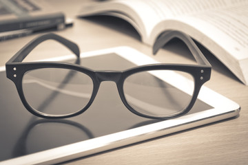 很灵的招桃花的方法 改变桃花运最好的办法